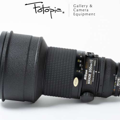 || Nikon Nikkor ED 200mm F2 - AI-S with lens hood ||