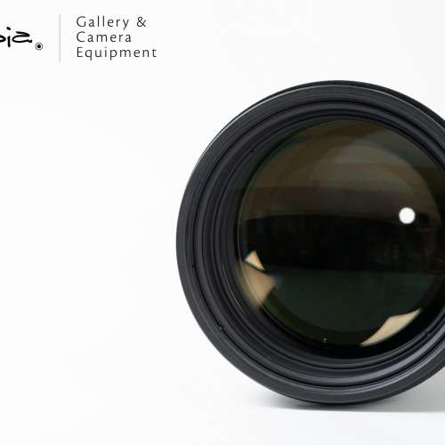 || Nikon Nikkor ED 200mm F2 - AI-S with lens hood ||