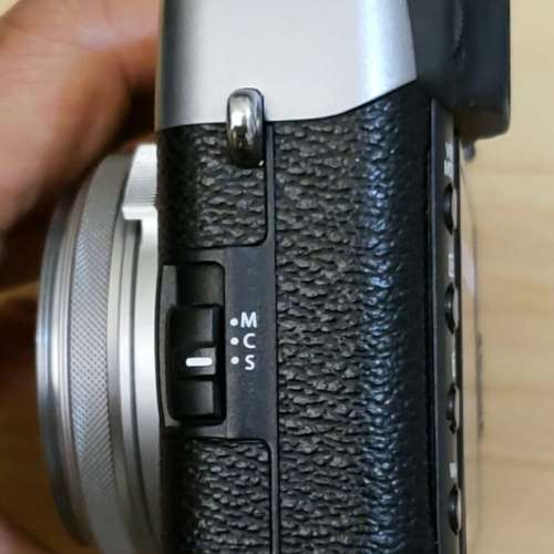 Fujifilm X100T Sliver (富士 x 100  t 第3代 銀色 數碼相機) - 95% New