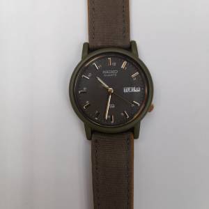 Vintage Seiko Military 5H23-6A60 Khaki Colour Quartz Watch