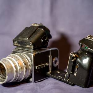 hasselblad 500cm (500c後期版本) & 150mm F/4 c & a24 film back & apcam電動手柄