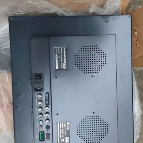全新21寸專業級LCD 監視器