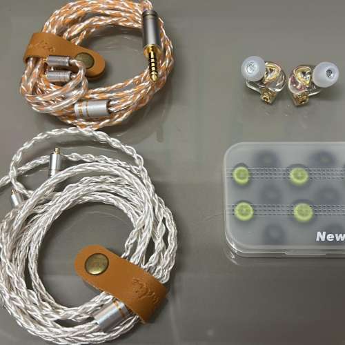 (限量1套)Net Audio週年限量耳機套裝，一圈四鐵設計不銹鋼出音導管，MMCX鍍金插頭計...