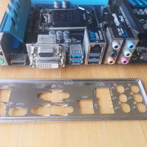 (新淨) ASROCK Z97 PRO3底板連背板 (運作正常)