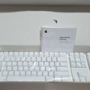 Apple Numeric Bluetooth Keyboard A1016 藍牙鍵盤