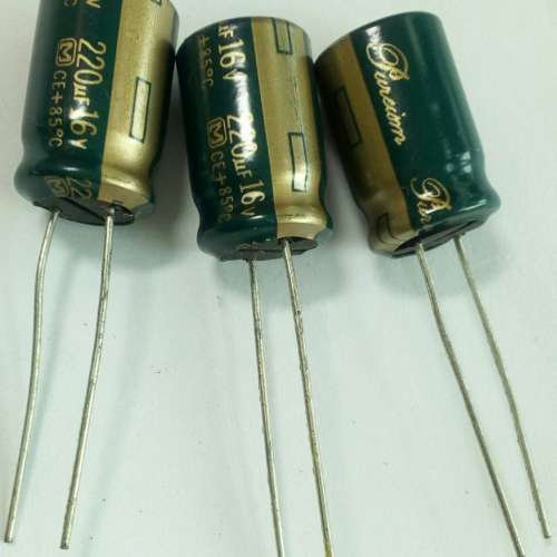 日本音響電容220uF16V,Panasonic Pureism.