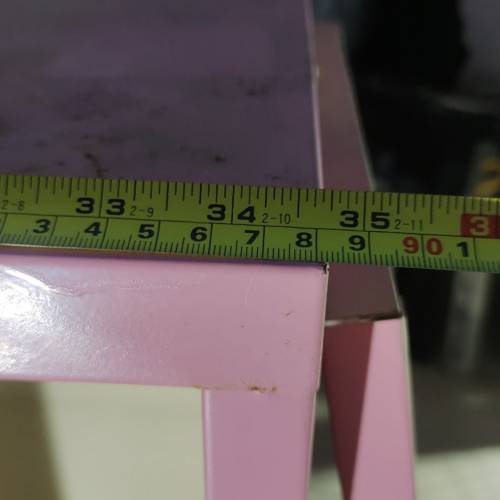 粉色玻璃滑門儲物櫃