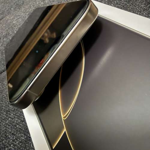 電池100% 有保養到26年1月, 16 pro max 256