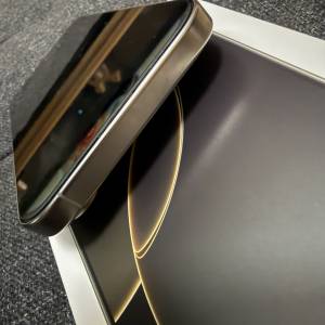 電池100% 有保養到26年1月, 16 pro max 256