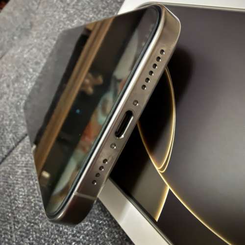 電池100% 有保養到26年1月, 16 pro max 256