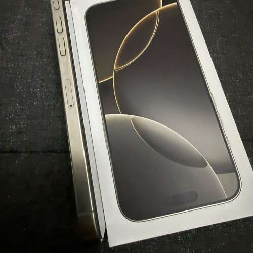 電池100% 有保養到26年1月, 16 pro max 256