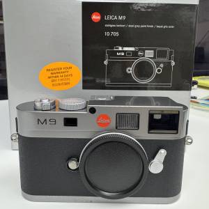 Leica M9 steel grey CCD ID:15 replaced by Leica
