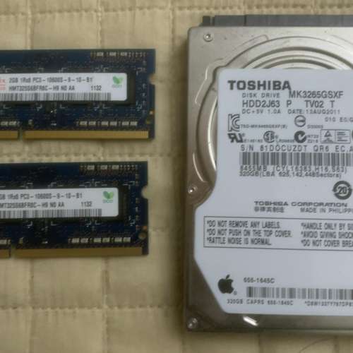 MacBook Pro 2011 拆機 upgrade 出來Toshiba 320GB 2.5 硬碟 + Hynix DDR3 4GB RAM...