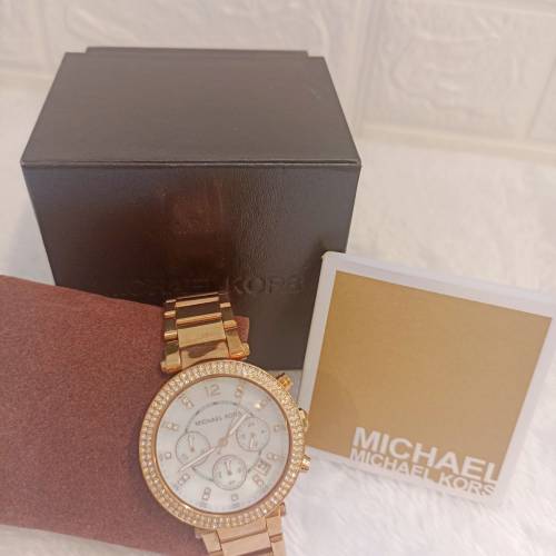 💰議價請移玉步no bargain ​​⌚「MICHAEL KORS」#MK5491💥玫瑰金  #鑲水晶貝母錶...