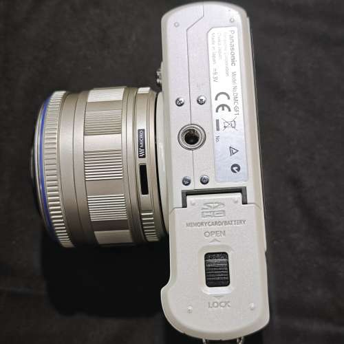 Panasonic GF1 松下 樂聲 + Olympus 奧林巴斯 14-42 14mm 42mm  14 42 跟1電一充連...