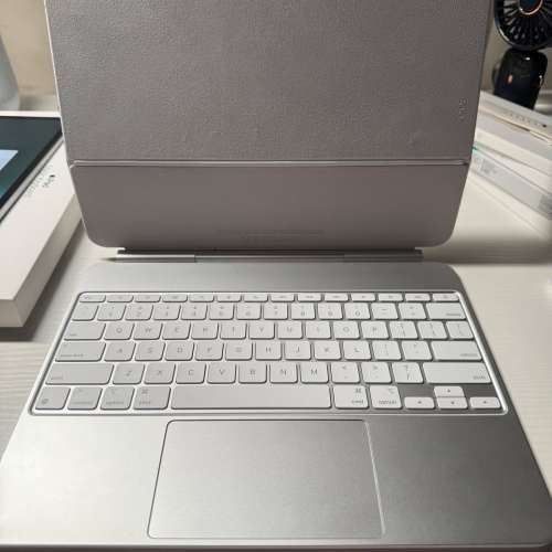 Apple Magic Keyboard for iPad Pro 13‑inch US English - White (M5/M4)