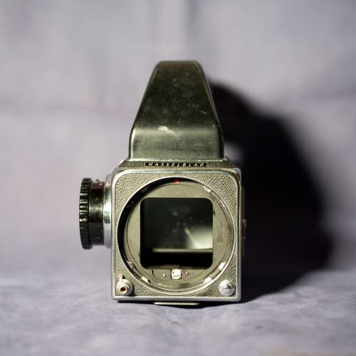 hasselblad 500cm (500c後期版本) & 250mm F/5.6 ct* & a12 film back