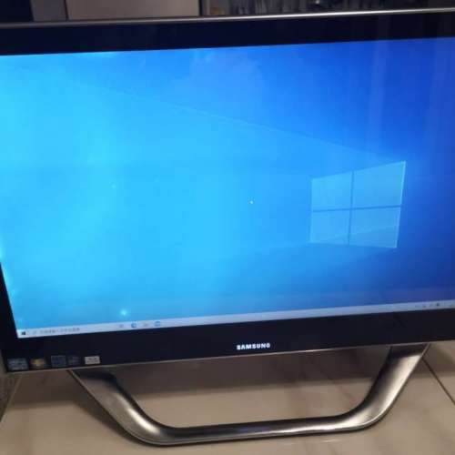 三星intel i5 獨顯 觸屏24" AIO 正版MS Office文書 Win10 全新SSD 一體機PC 有lice...