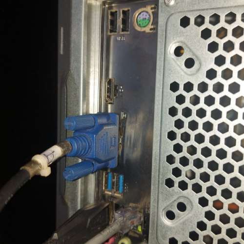 MSI H81M-E33 SOCKET 1150 主板 + 背板 ONLY