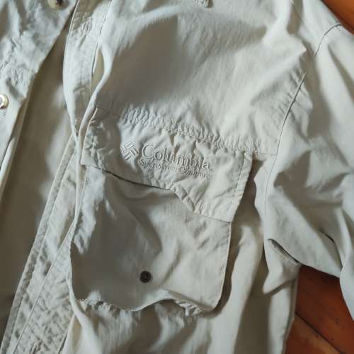 Columbia 米色長袖襯衫