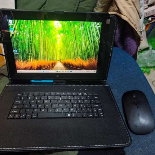 lenovo 4G/WIFI  上網Windows 11 超輕 二合一 4GB RAM+64GB 平板 手提電腦 10.1吋