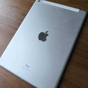 apple iPad 9th Gen 64GB wifi + cellular