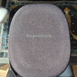 Bowers & Wilkins PX8 黑色 淨耳機 + 保護套