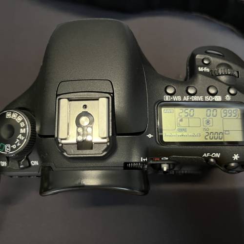 Canon EOS 7D + Canon 50mm f1.8II