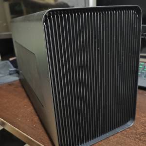 Razer Core X 外置顯示卡盒 EGPU