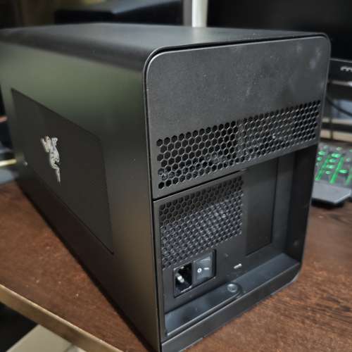 Razer Core X 外置顯示卡盒 EGPU