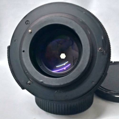 東德 Pentacon 50mm f1.8  m42-screw-mount :即Meyer-optik廠 後期鏡頭品牌