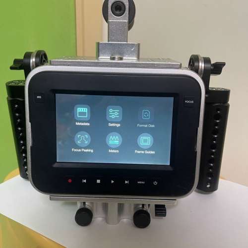 Blackmagic Cinema Camera 4K + 套籠