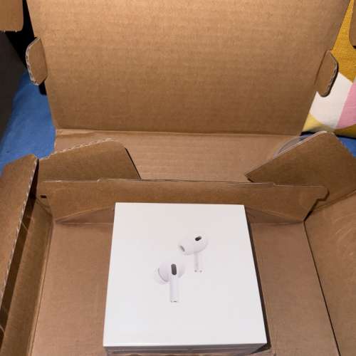 Airpods pro 2 (lightning版) 全新購自apple store
