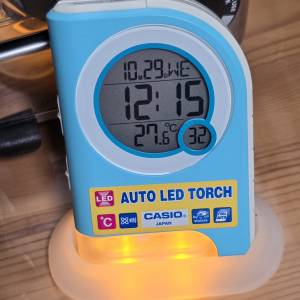 * Casio * 金石 * 自動 夜光 * 小形 * 床頭 鬧鐘 *