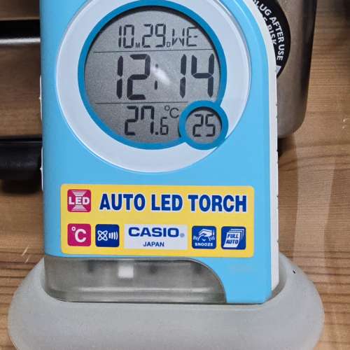 * Casio * 金石 * 自動 夜光 * 小形 * 床頭 鬧鐘 *