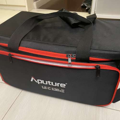 Aputure 120D Mark II  +  Light Dome II  + V電