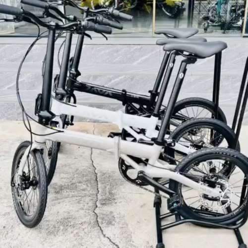 2025 新款 JAVA X2 7速 油剎 20吋406 鋁合金折叠車 送水架前後蛙燈