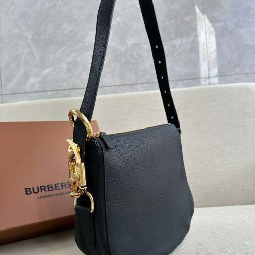 全新Burberry新款Knight Bag