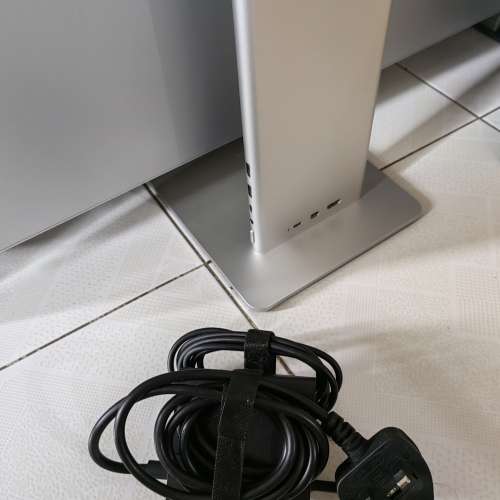 Huawei Mateview 28.2" Monitor Wifi ver. 華為28.2吋顯示器無線版