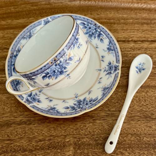 Giovanni Valentino 全新  咖啡杯 匙套裝 一套3件