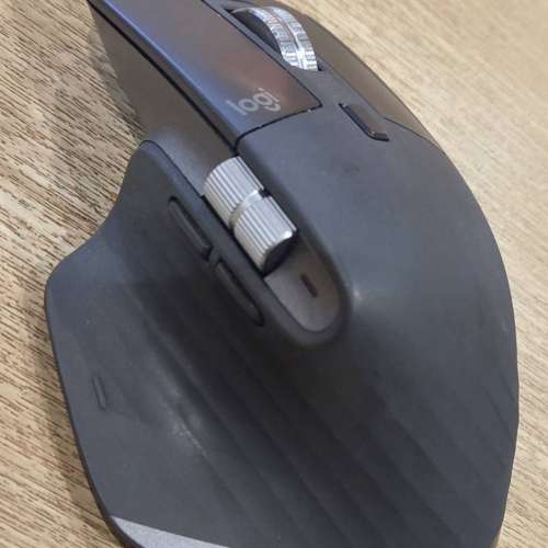 Logitech MX Master 3S 無線藍牙滑鼠