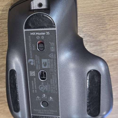 Logitech MX Master 3S 無線藍牙滑鼠
