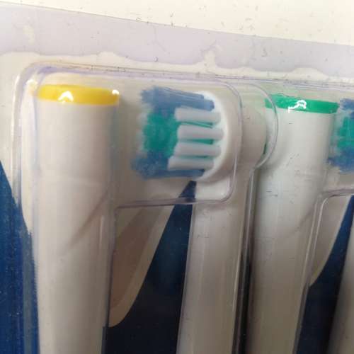 😬 Soft Bristles Toothbrush Heads 4pc Set 3rd Party Replacement NEW 全新代用電...