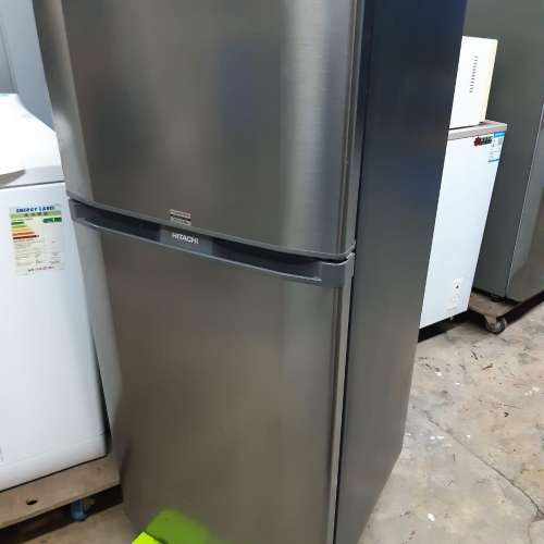 8 成新HITACHI 日立鈦金屬色雪櫃