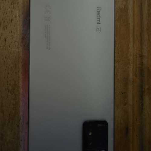 Redmi note 11 5G $450 (少少花，全正常)