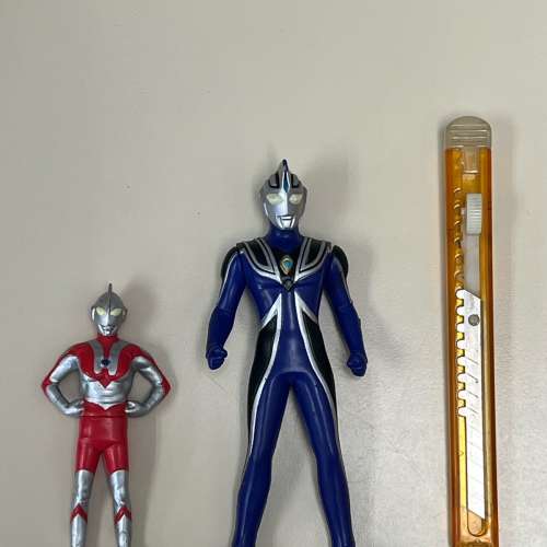 Ultraman figure toy 咸旦超人 鹹蛋超人 吉田 亞古魯