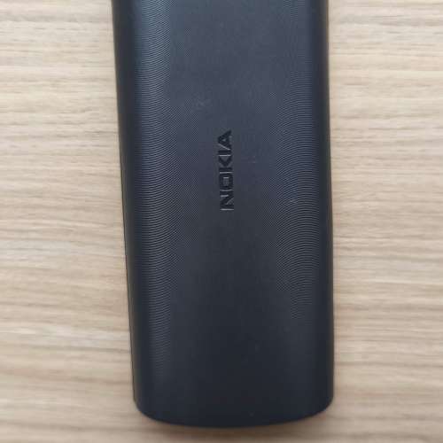 Nokia 傳統手機，黑色機身
