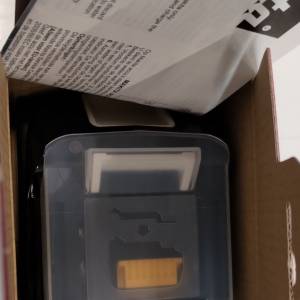 平賣原裝行貨全新連盒makita 5.0AH 18V