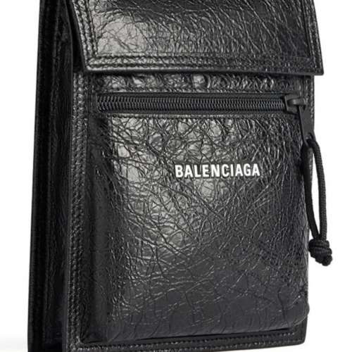 Balenciaga 黑色皮革斜挎包 9成新