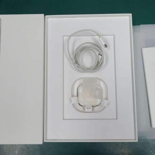 Apple iPad 9 64GB 銀色